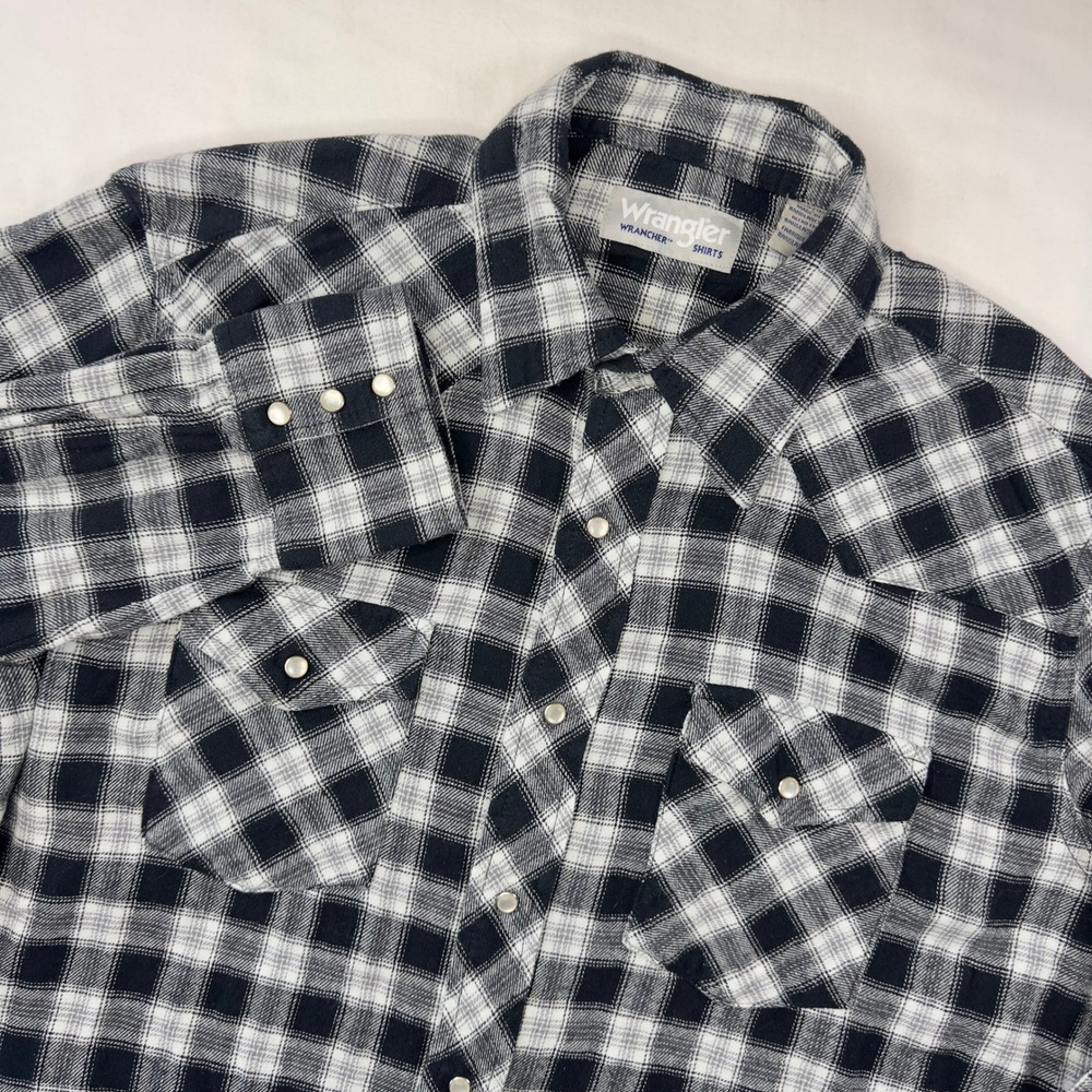 Wrangler Pearl Snap Shirt Men's Large Black White Plaid Flannel Western